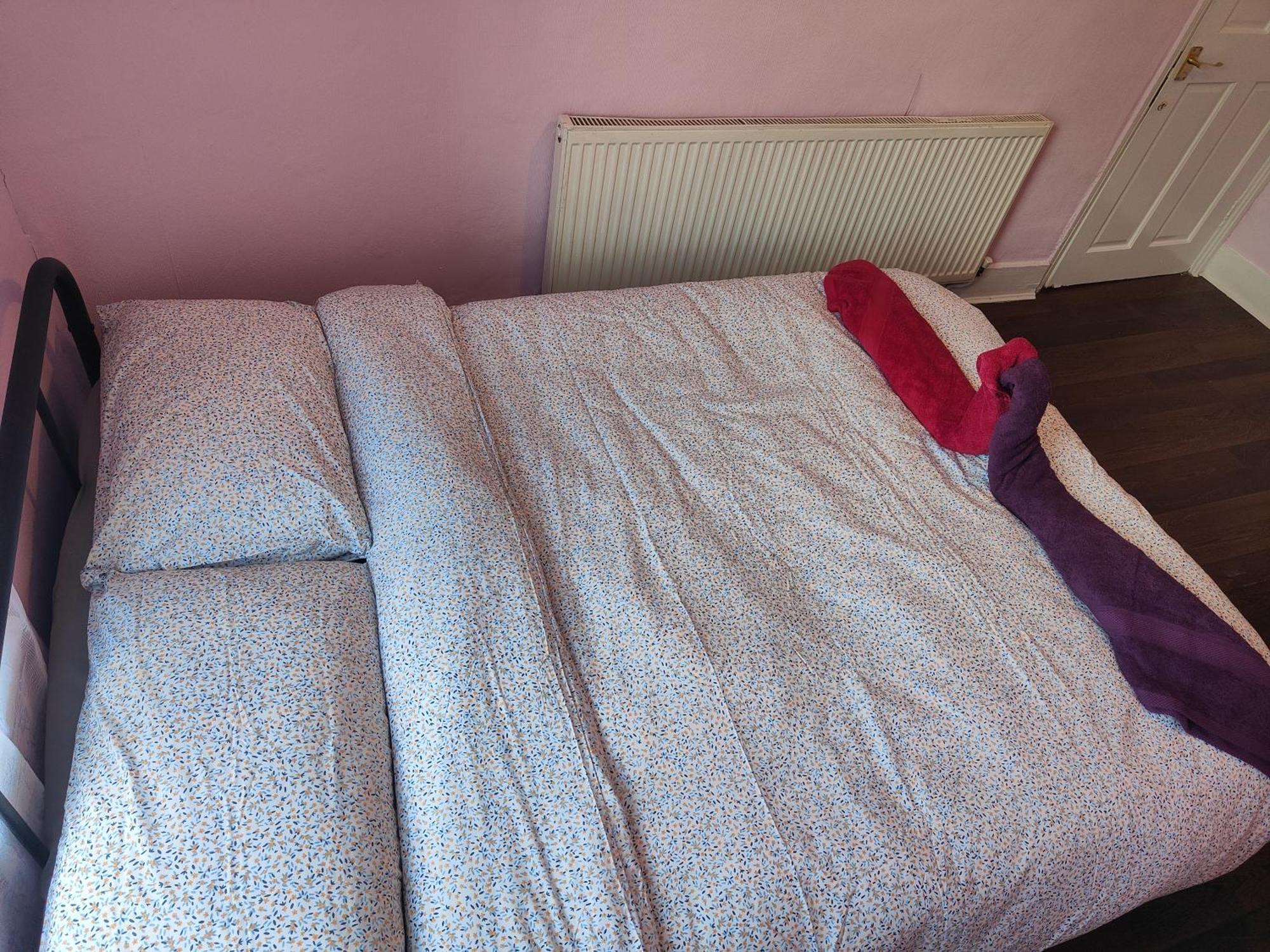 Charming Double Bed Retreat Londres Exterior foto